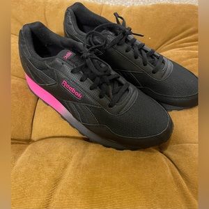 Reebok Women’s Sneakers Size 9